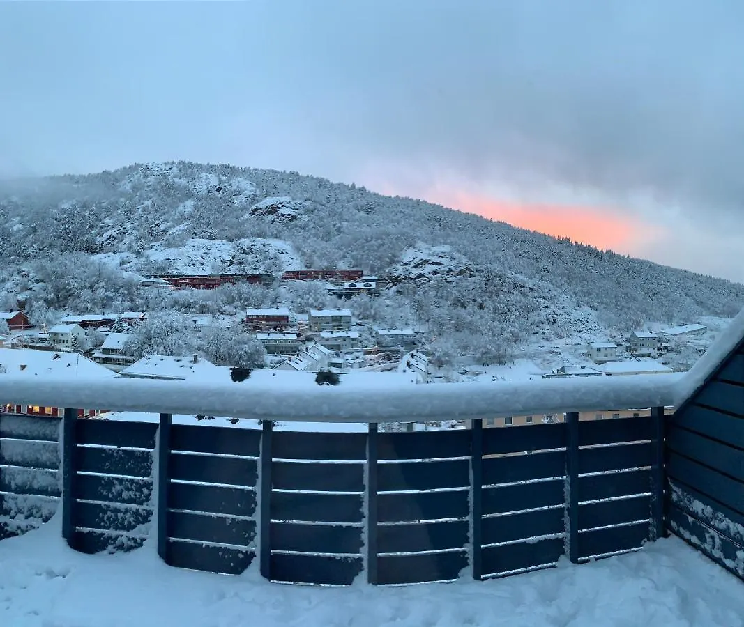 베르겐 Cosy House With Sunny Terrace, Garden And Fjord View 빌라 노르웨이